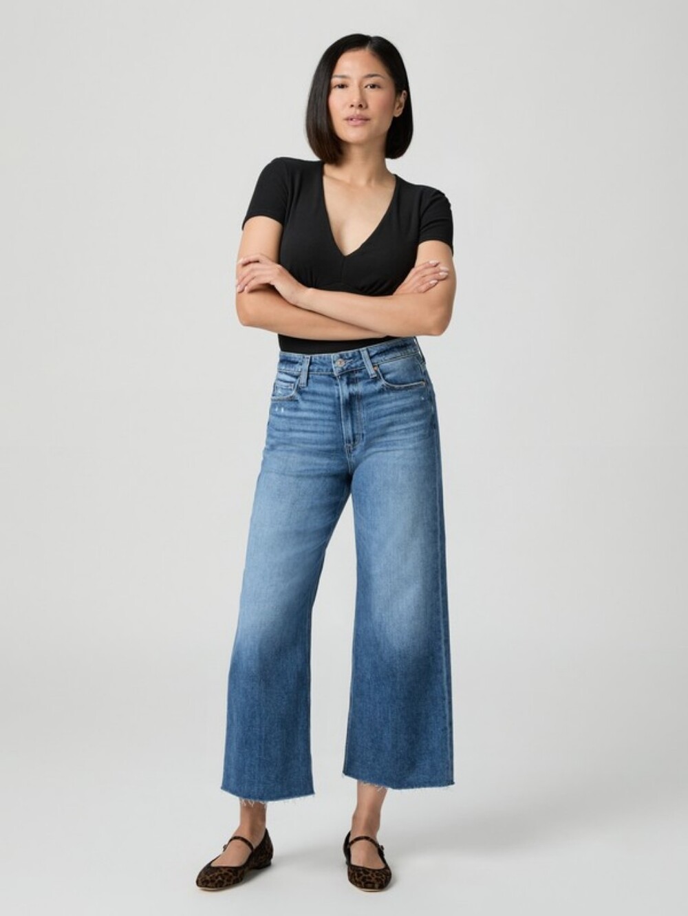 PAIGE Anessa Holy Grail Distressed Jeans High Rise Wide-Leg Cropped Womens 28